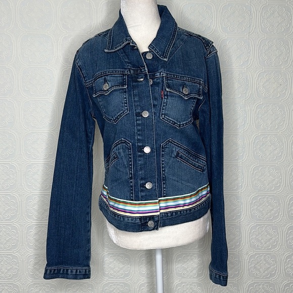 Vintage Levi’s | Denim Jean Jacket - Picture 1 of 10